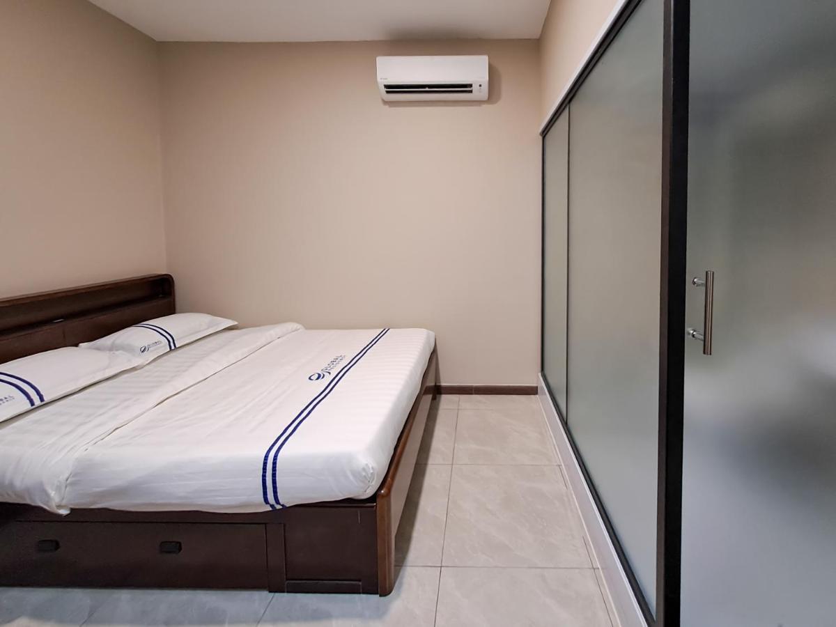 Global Residency Hotel Kota Kinabalu Bagian luar foto