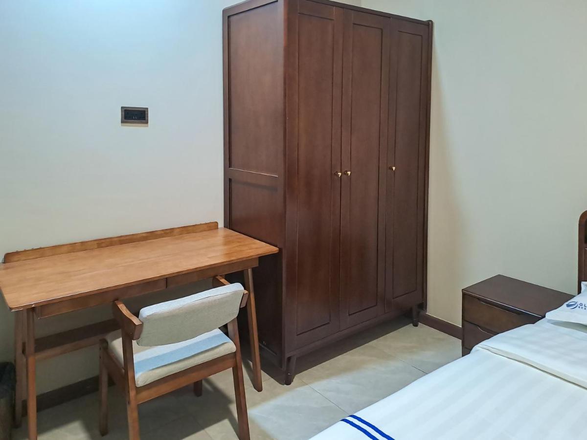 Global Residency Hotel Kota Kinabalu Bagian luar foto